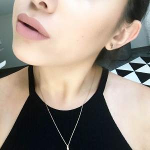 nude lip